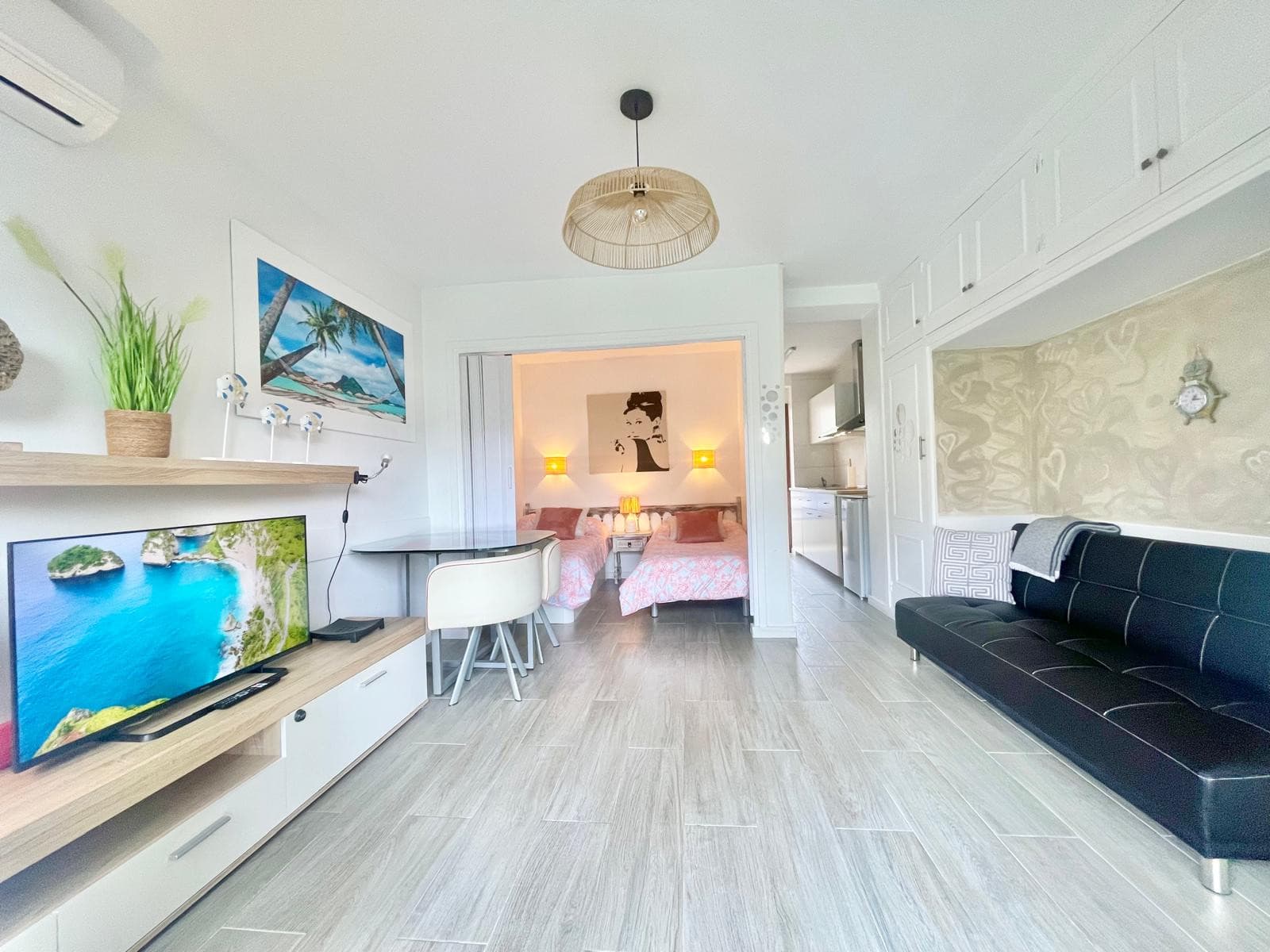 BERMUDAS HOLIDAY APARTMENT (A071)