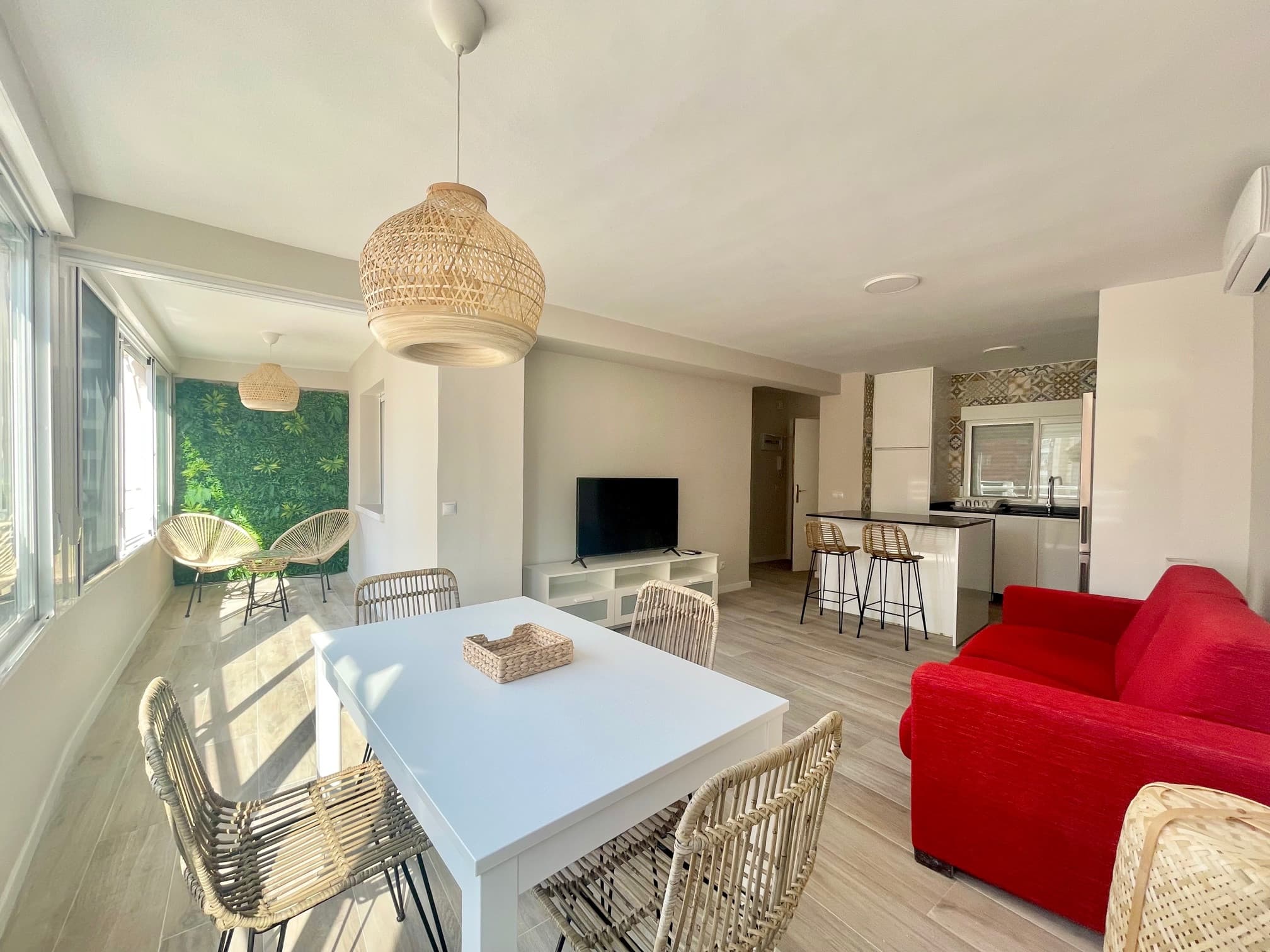 Mediterranean Charm Apartment R089