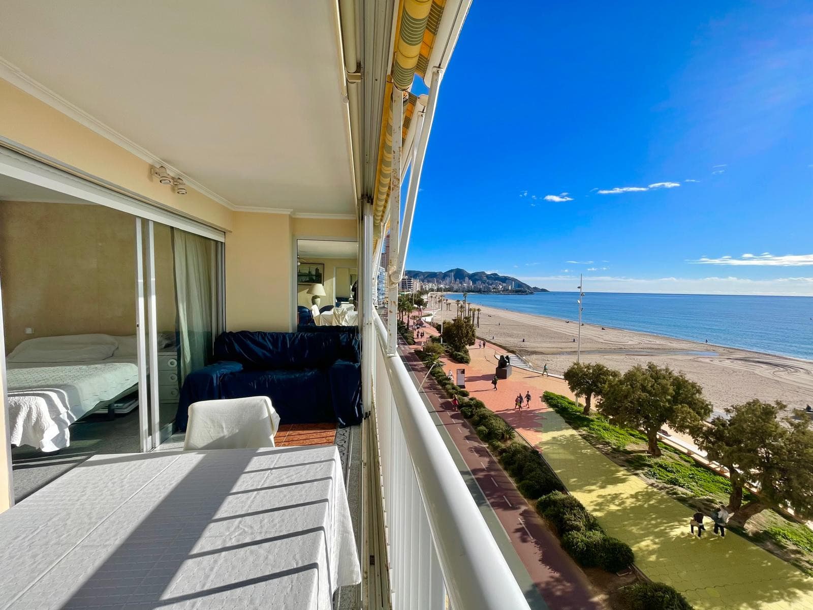 MONTESOL PONIENTE SEAFRONT (A124)