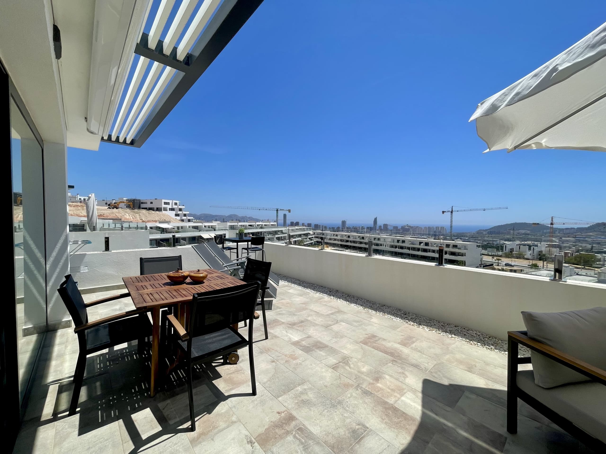 R169 AMAZING LUXURY APARTMENT