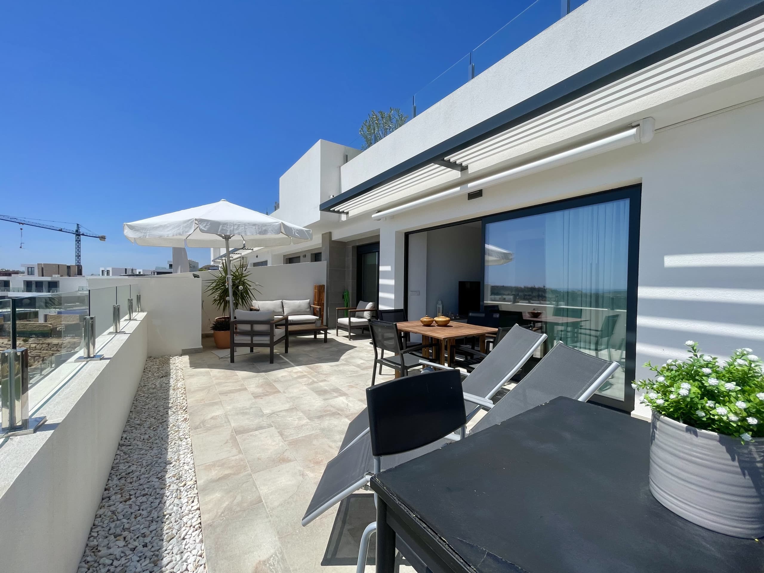 R169 AMAZING LUXURY APARTMENT